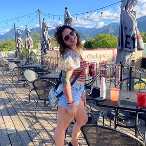 Meet your Posher, Kara